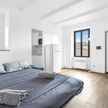 Apartmán Lo3 • Navigli Chic • *