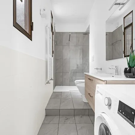 Lo3 • Navigli Chic • 밀라노